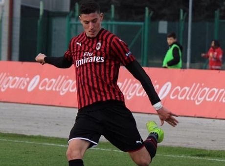 89815889_817767555386324_8440395560308965376_n